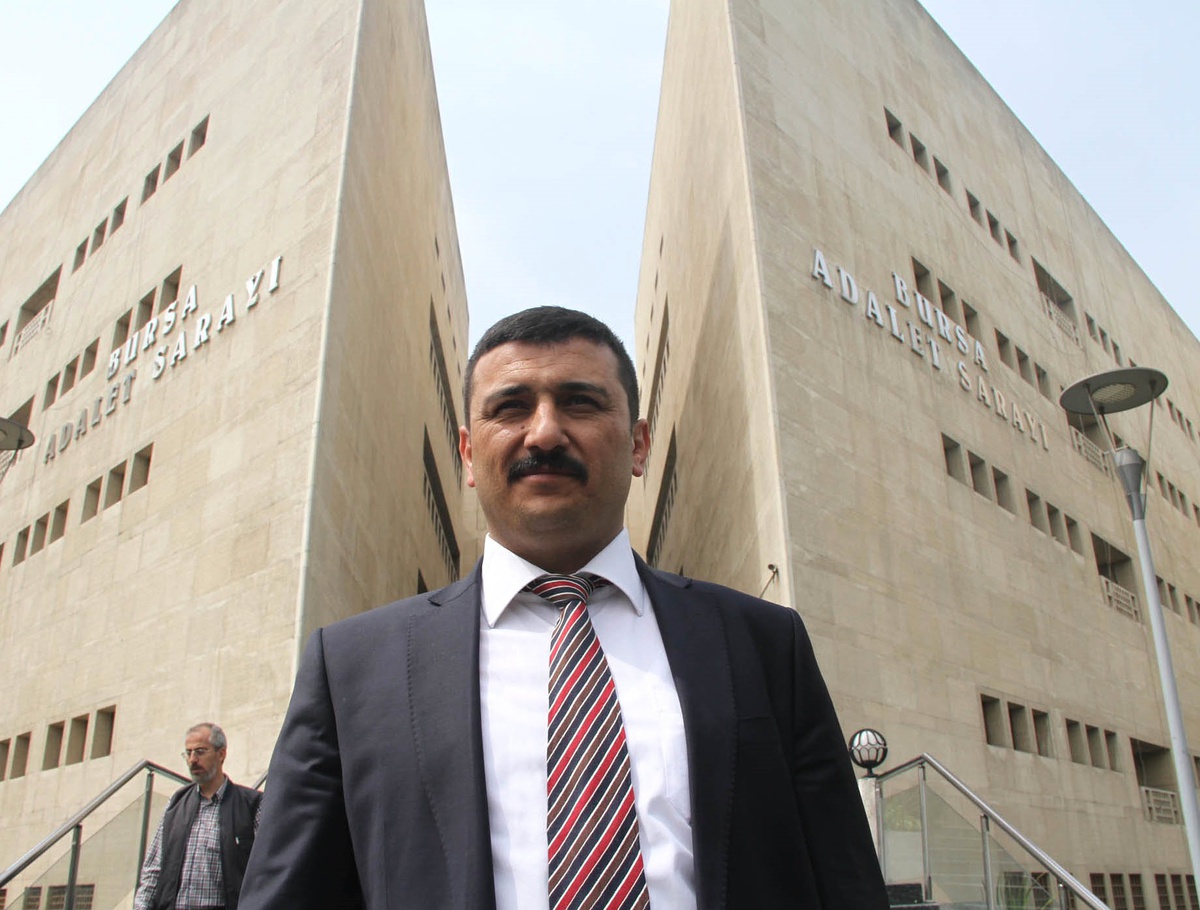 Romanlara Hakaretten Yargılanan Köşe Yazarı İlk Kez Konuştu
