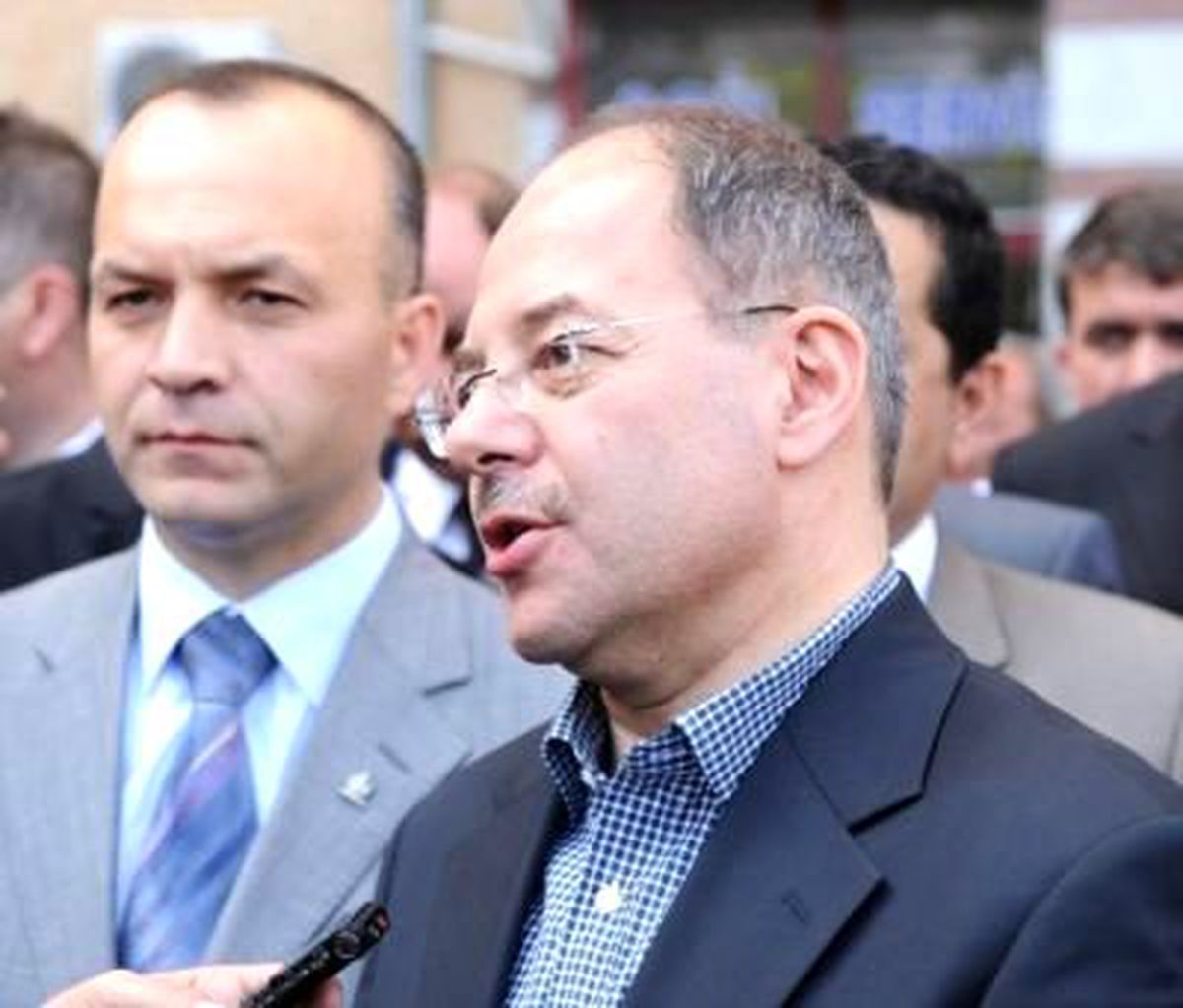Sağlık Bakanı Akdağ: "Süte Karşı Çocuğunuzda Hassasiyet Varsa Bilgilendirin"