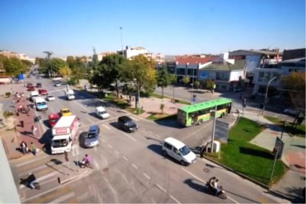 Sakarya'da Akıllı Kavşaklar Tek Merkezden Yönetilecek
