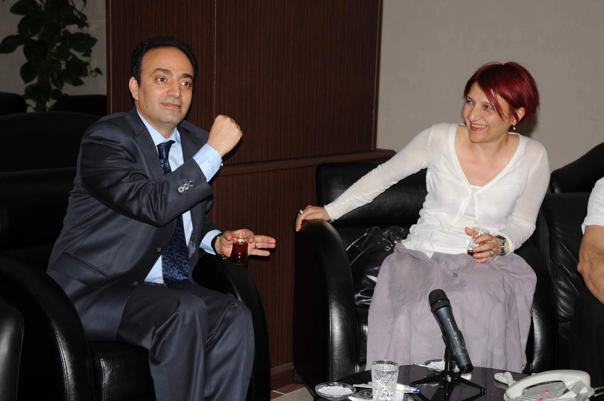 Sbf'liler Baydemir'i Ziyaret Etti