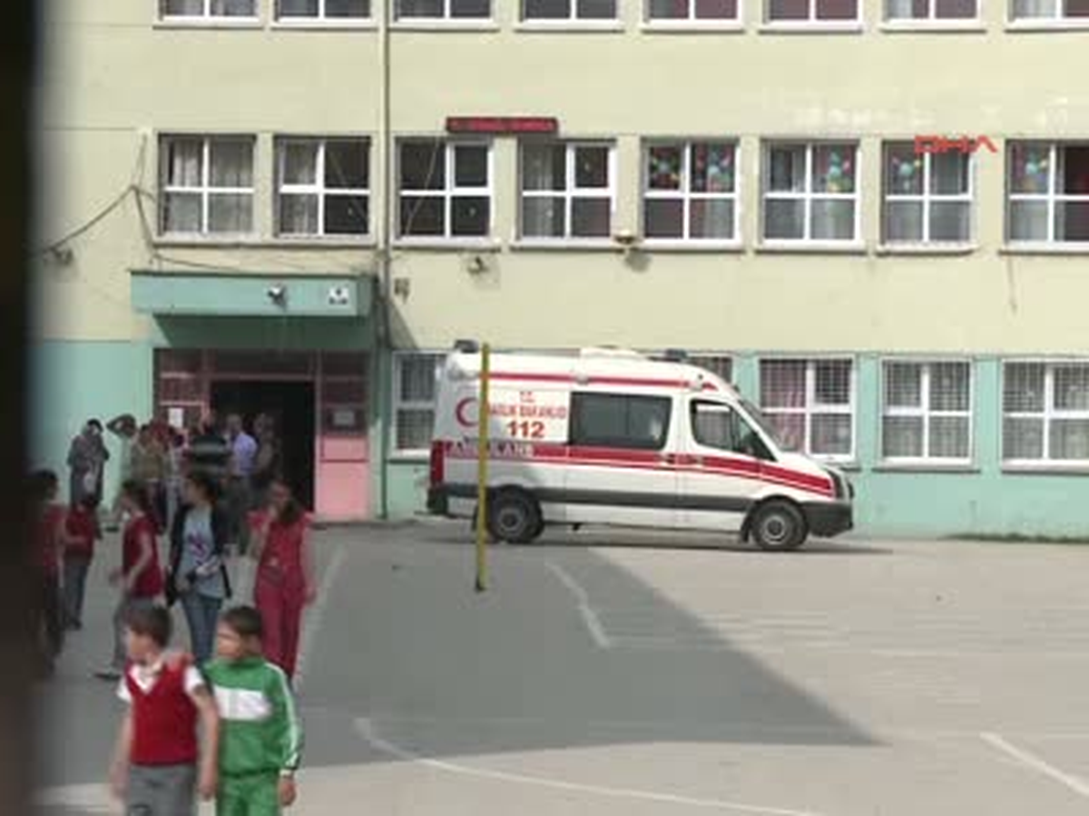 Süt İçen 36 Öğrenci Daha Hastaneye Kaldırıldı