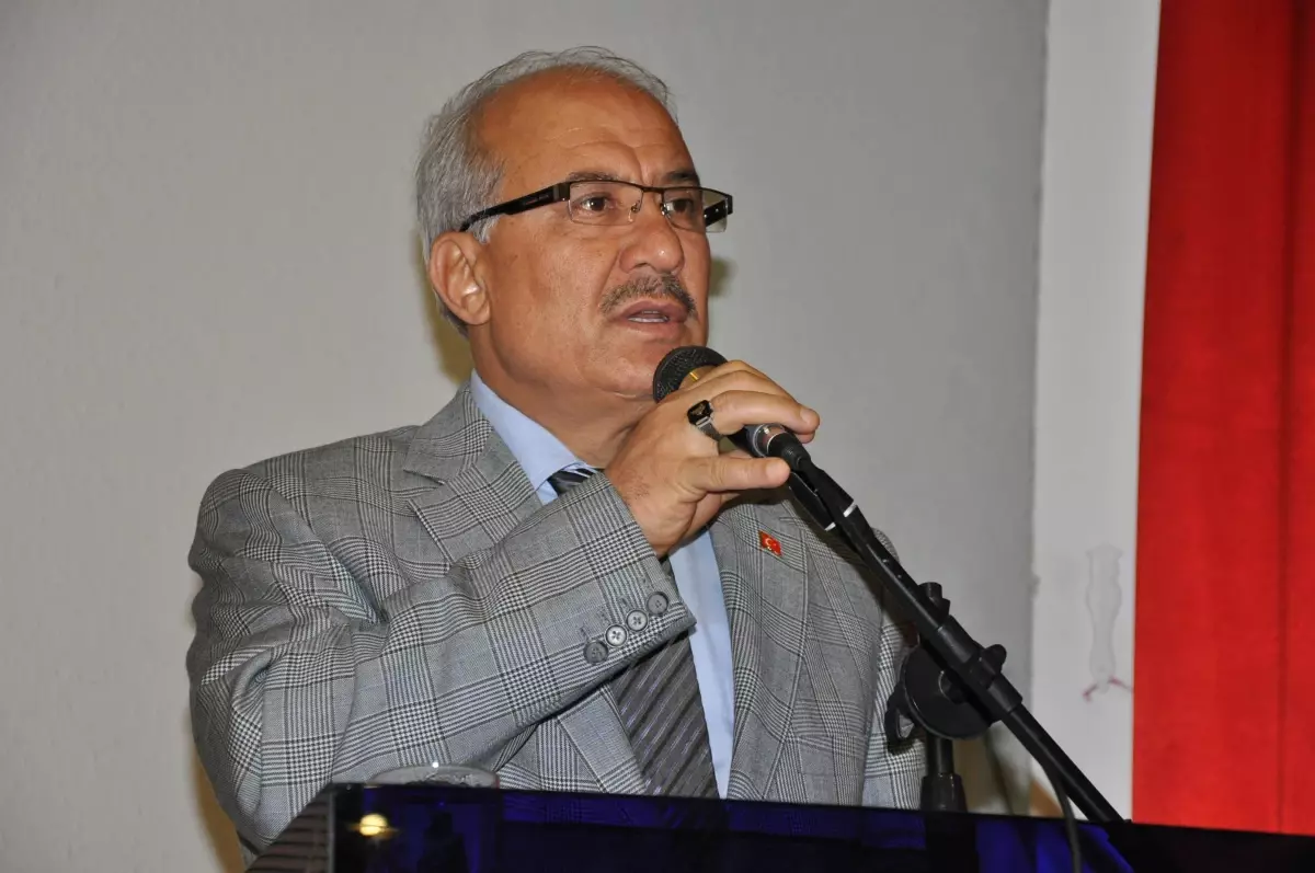 Tarsus Okullararası 10. İlyas Avcı Tiyatro Şenliği Başladı