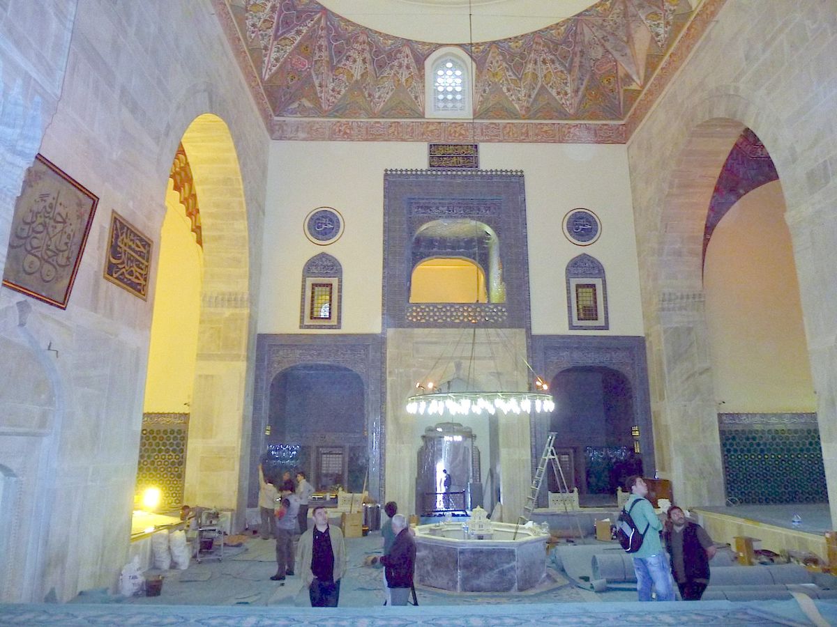 Yeşil Cami Açılıyor, Muradiye Restorasyona Giriyor