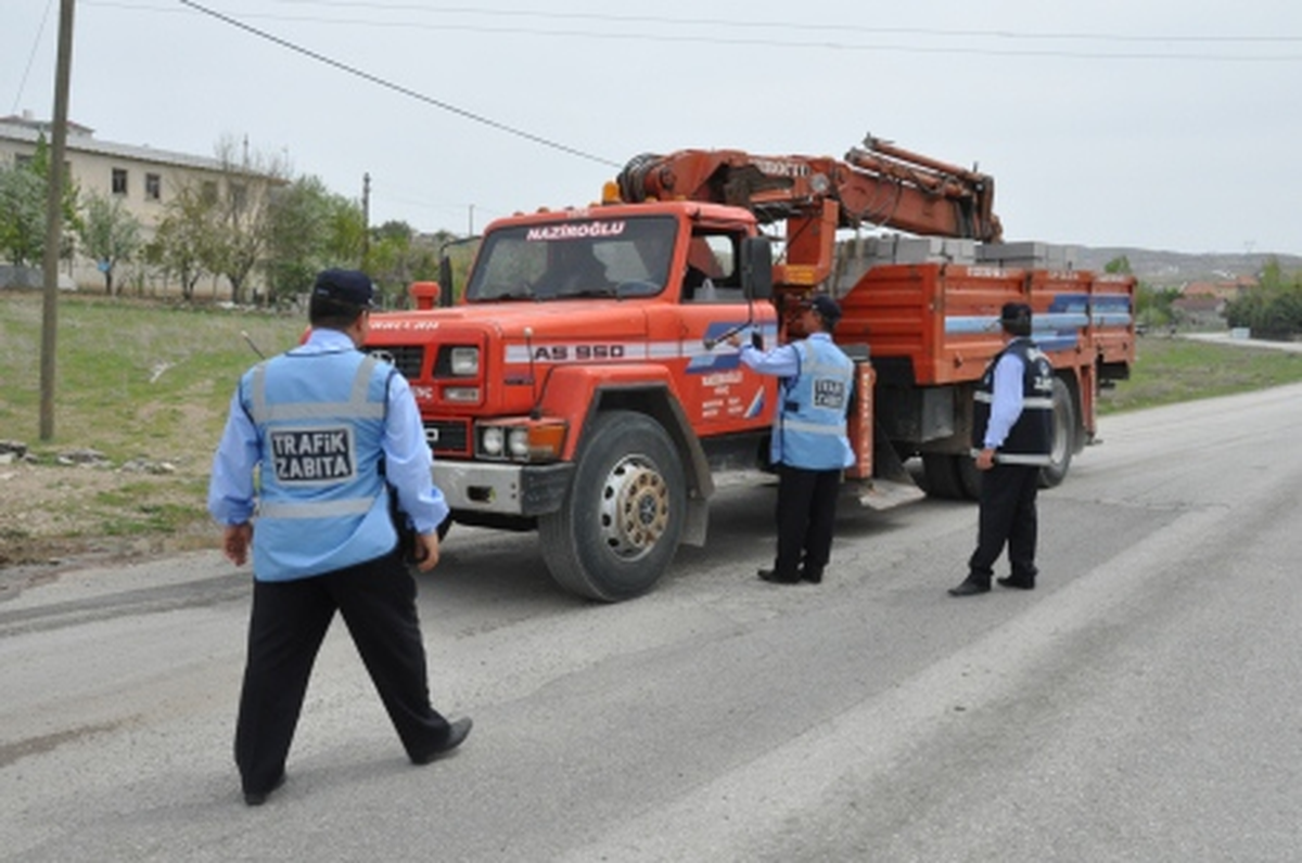 Yol Bozan Araçlar Uyarıldı