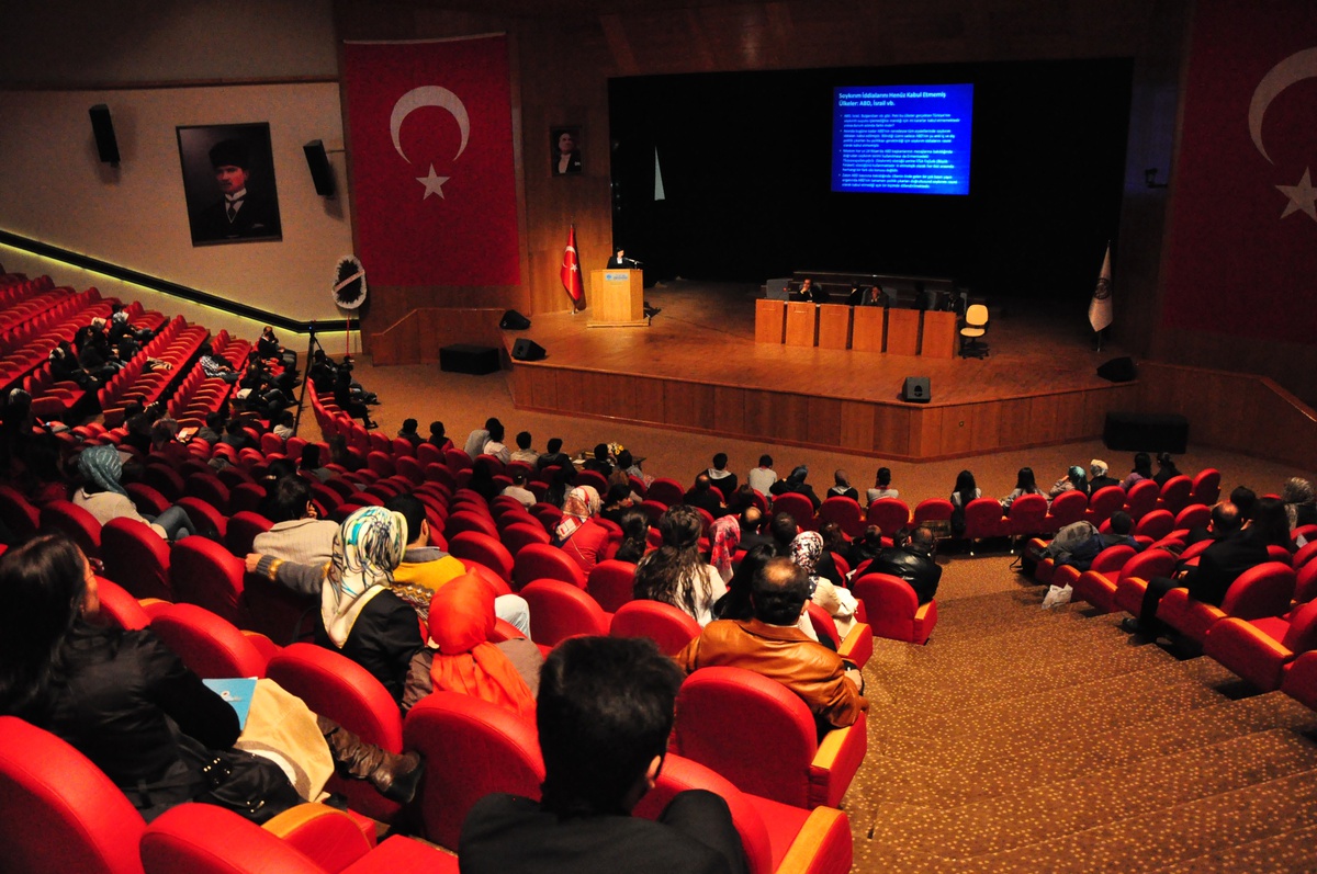 '1.uluslararası Türk-Ermeni İlişkileri ve Büyük Güçler Sempozyumu'