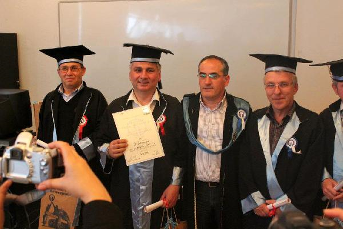 30 Yıl Sonra Gelen Diploma Sevinci