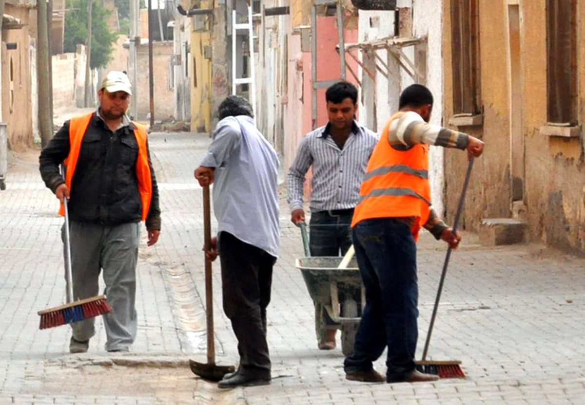 Akçakale Belediyesi\'nden Bahar Temizliği