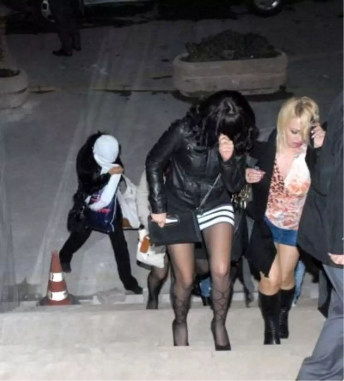 Alanya\'daki Fuhuş Operasyonunda 2 Tutuklama