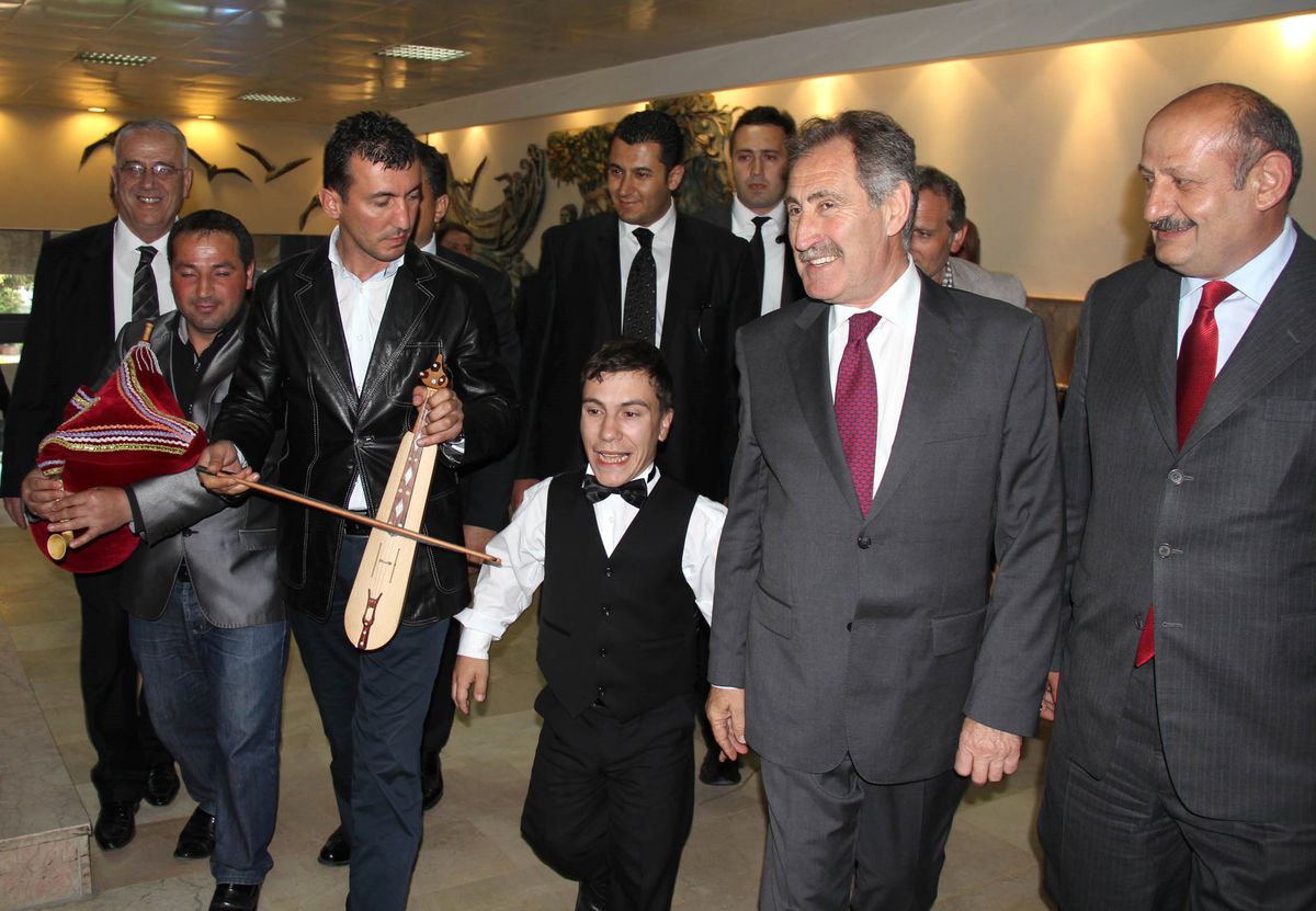 Bakan Günay Rize'de