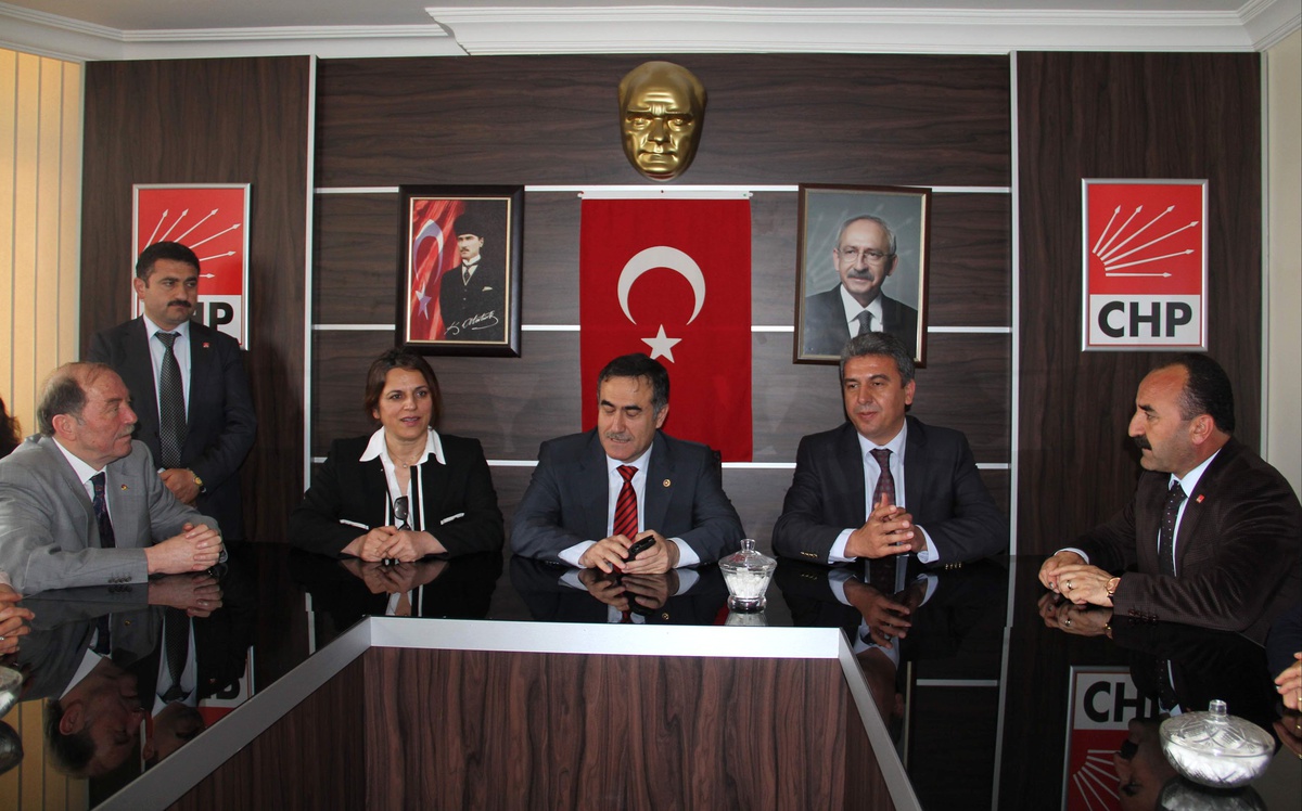 CHP Milletvekili Özkes'ten Tekin'in İstifası ile İlgili Açıklama