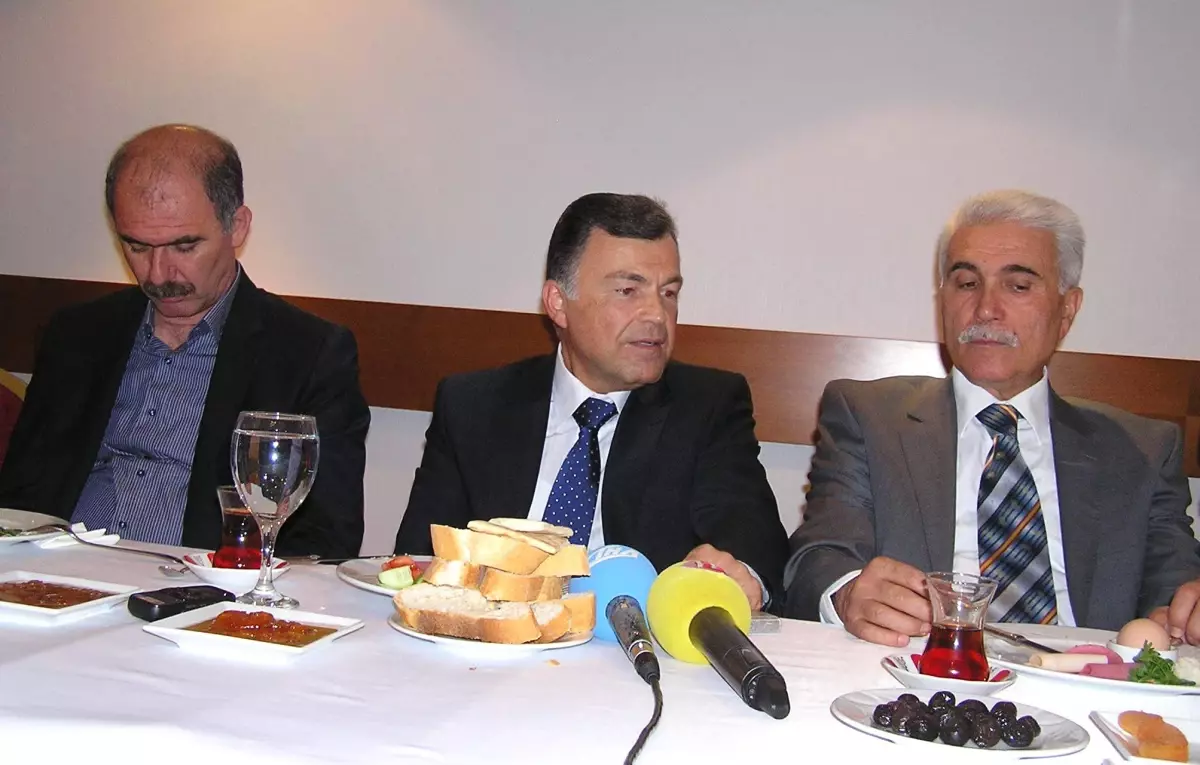 Dışişleri Bakanlığı Müsteşar Yardımcısı Mehmet Gücük Açıklaması