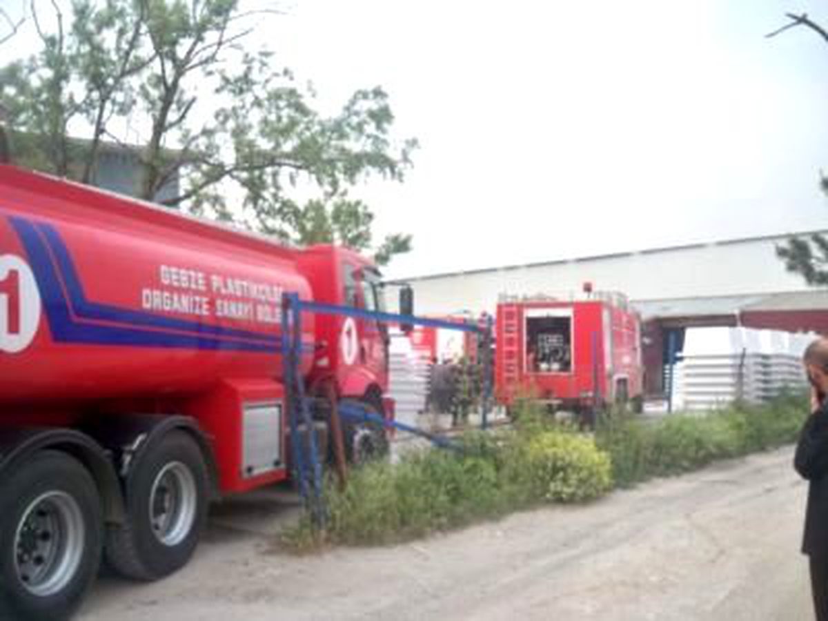Gebze'de Fabrika Yangını