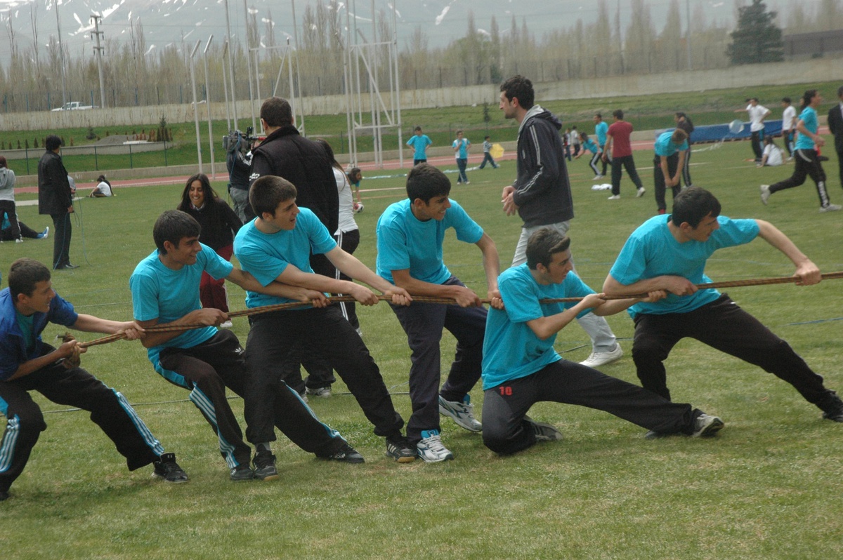 Geleneksel Erzurum Çocuk Oyunları Şenliği Yapıldı