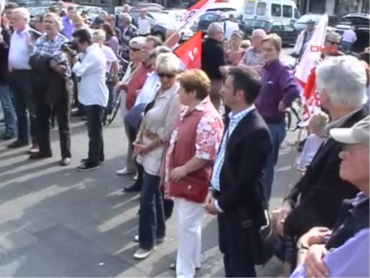 "Türkler Kurtarırken Neredeydiniz?"