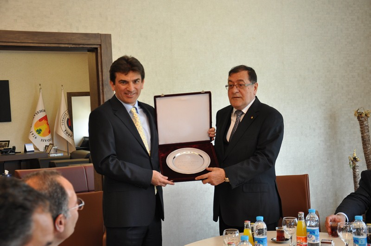 İTO Başkanı Yalçıntaş'tan Nevşehir Ticaret ve Sanayi Odası'na Ziyaret