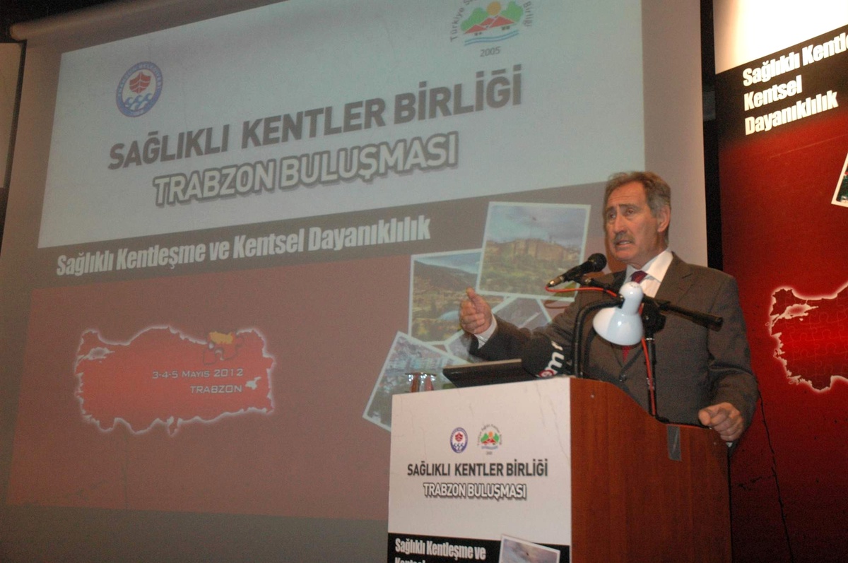 Kültür ve Turizm Bakanı Ertuğrul Günay Trabzon\'da