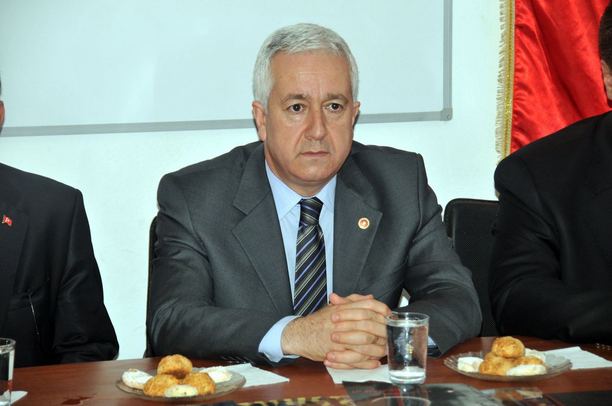 MHP Genel Başkan Yardımcısı Yılmaz'dan Bakan Eker'e Eleştiri