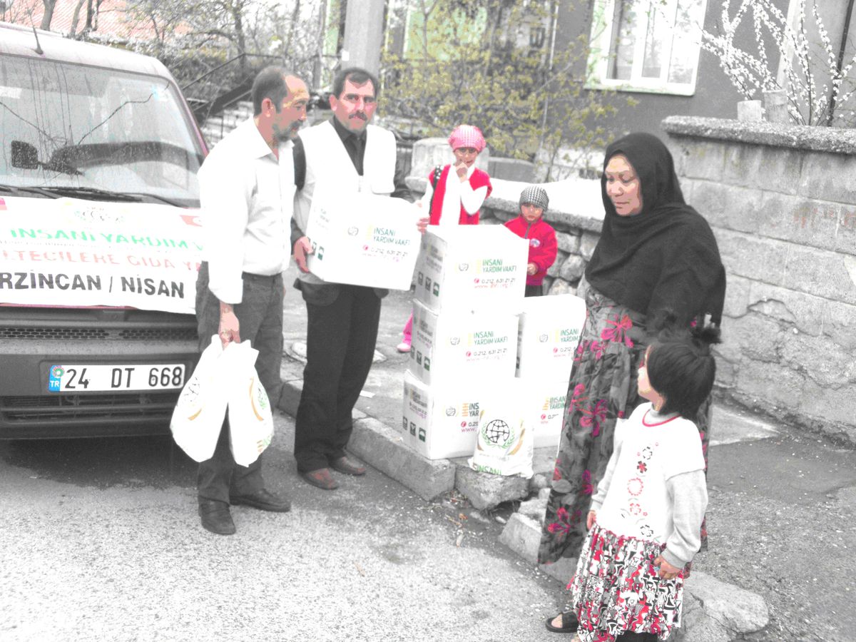 Mülteci Ailelere Gıda Yardımı