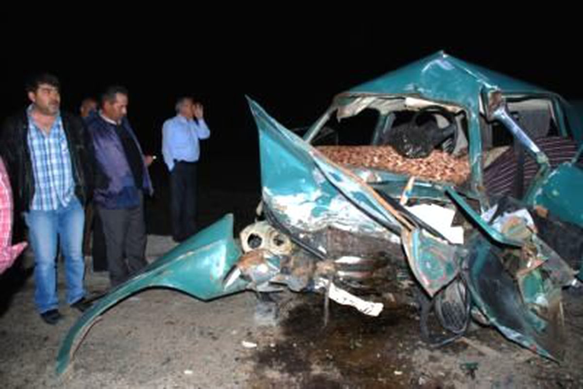 Nikaha Giderken Kaza Yaptılar: 1 Ölü
