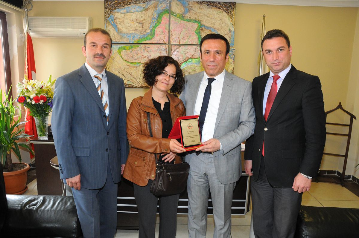Okullardan Genç'e Teşekkür