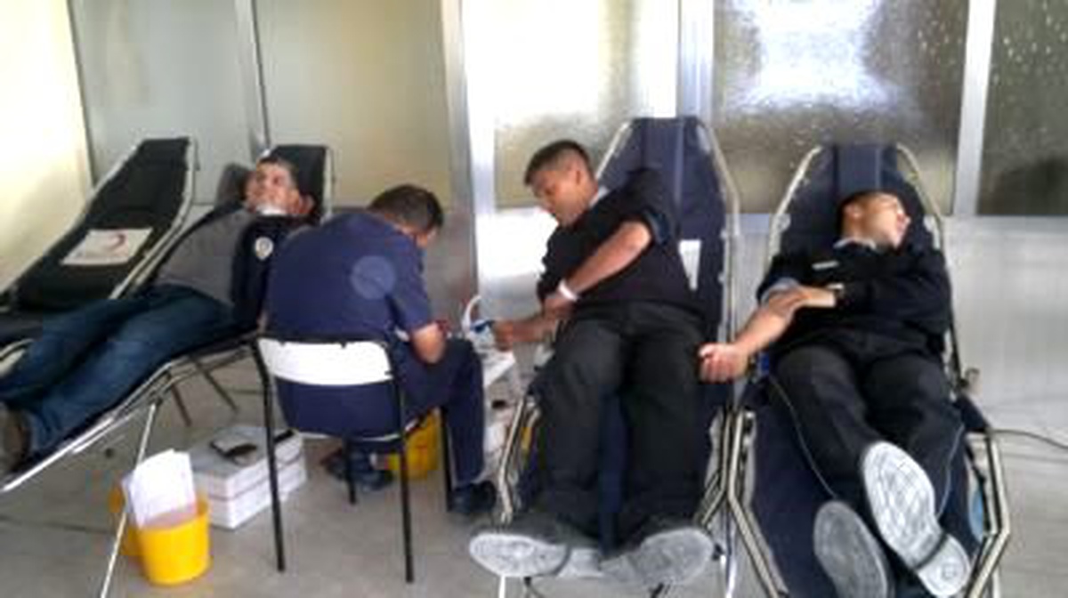 Polis Okulu Öğrencilerinden Kan Bağışı
