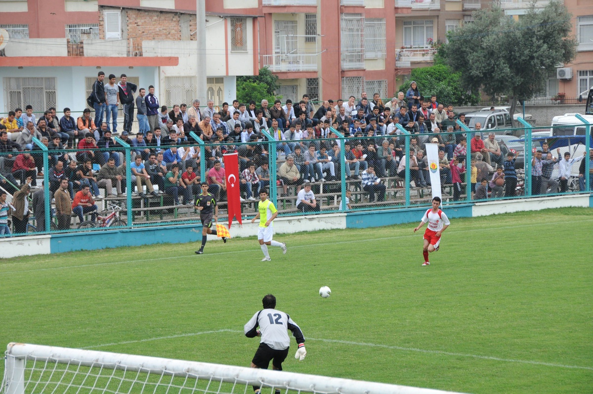 Tarsus\'ta 12. Köyler Arası Futbol Turnuvası Başladı