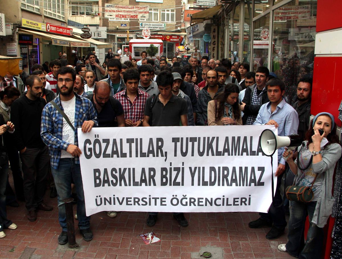Üniversiteli Öğrencilerden Eylem