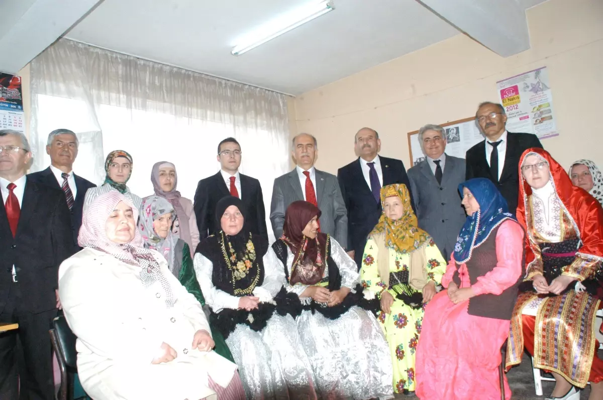 Vali Harput'un Harmancık Çıkartması