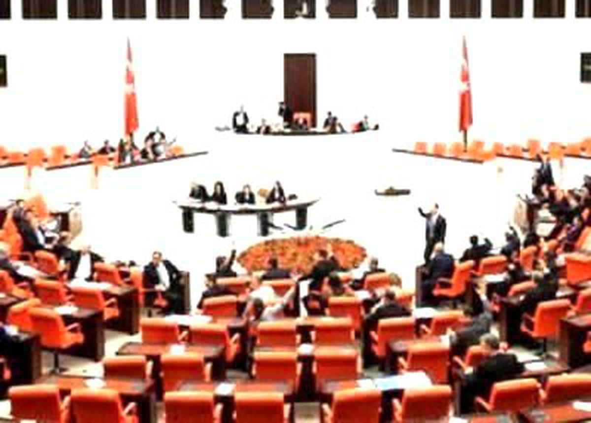 Yabancıya Mülk Satışı Yasalaştı
