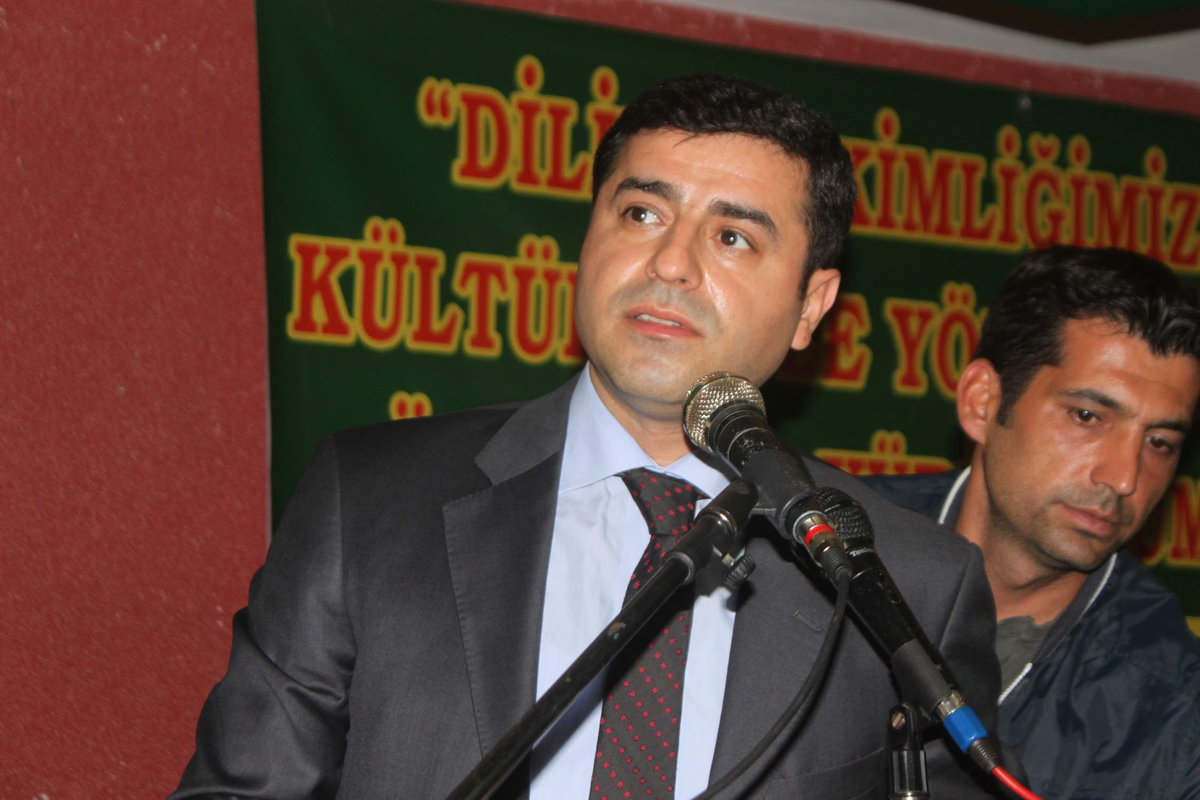 BDP Genel Başkanı Demirtaş: 'Çocuklarınızın Artık Bu Savaşta Ölmesine İzin Vermeyin'