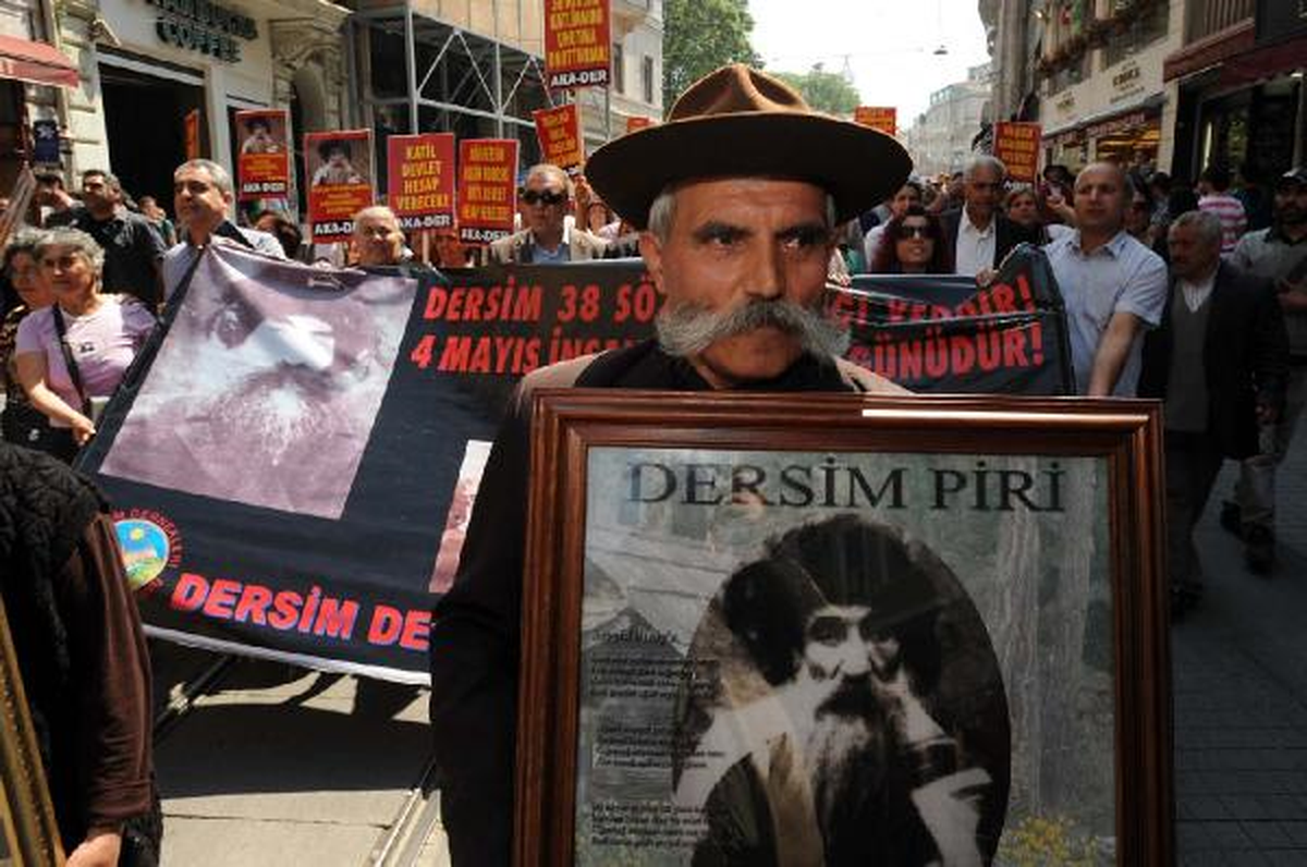 Beyoğlu'nda Dersim Protestosu