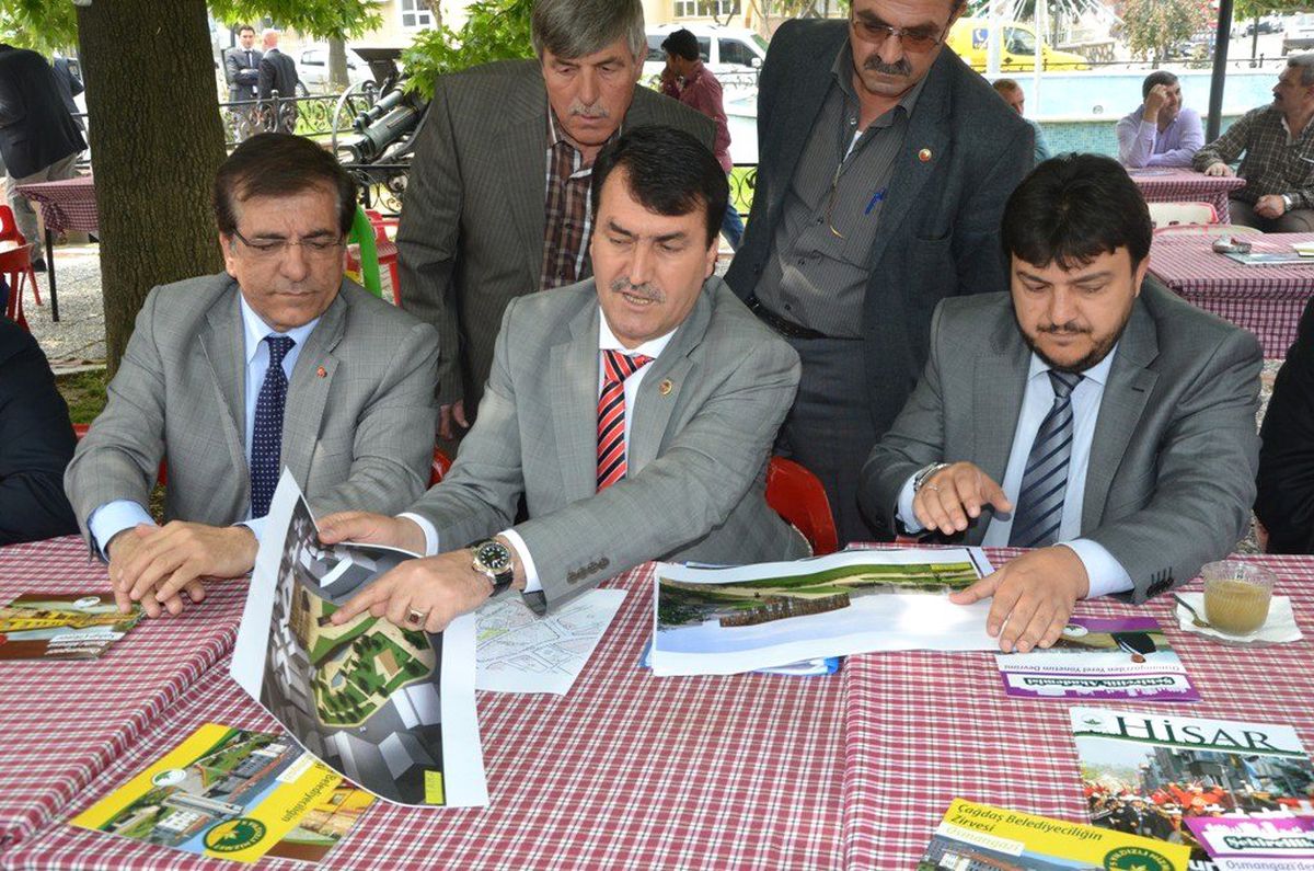 Demirtaş Meydanına İlk Kazma Vuruldu