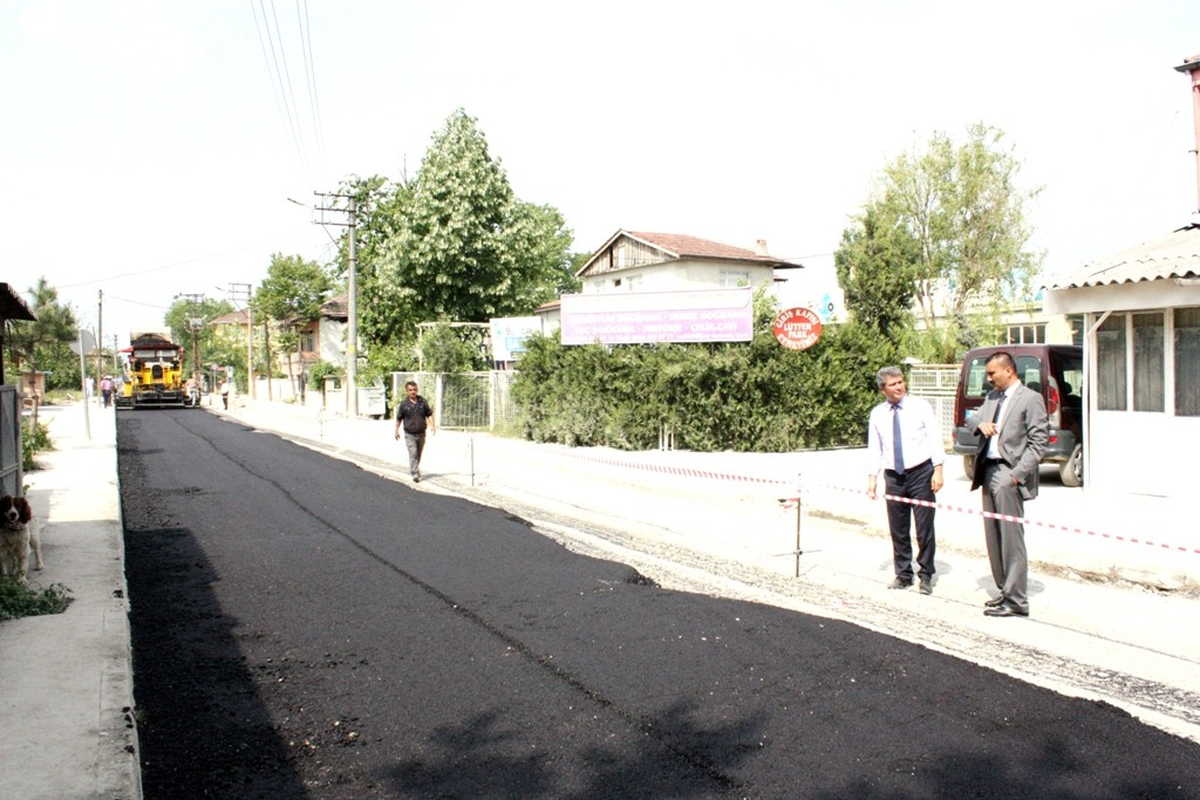 Düzce Belediyesi Asfalt Sezonuna Hızlı Girdi