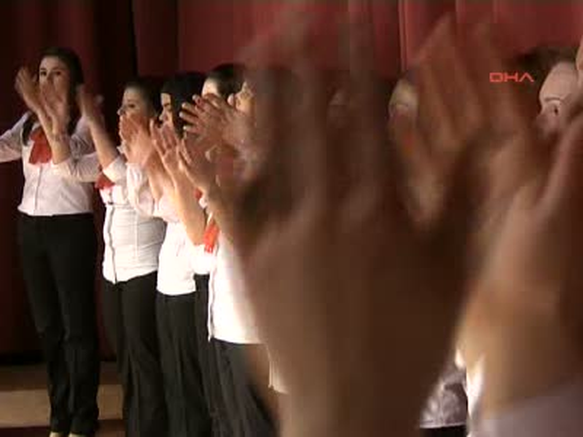 İşitme Engellilerin Konser Coşkusu