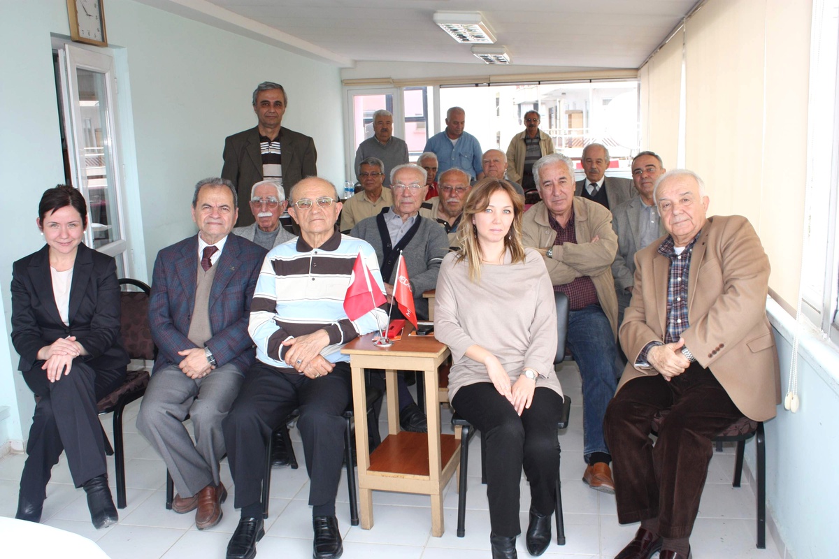 Medical Park\'tan Emekli Subaylara Fizik Tedavi Semineri
