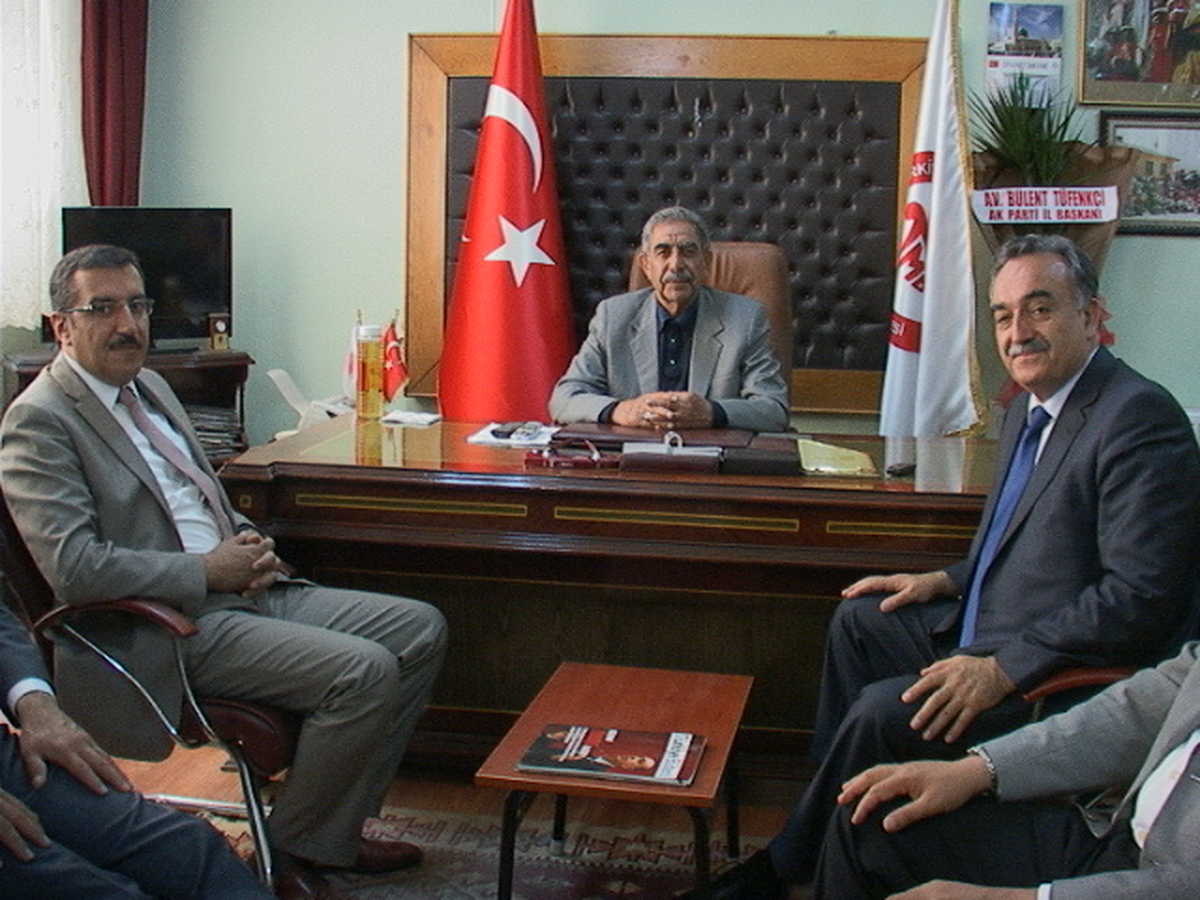 Milletvekili Akın'dan Muhtarlar Derneği'ne Ziyaret