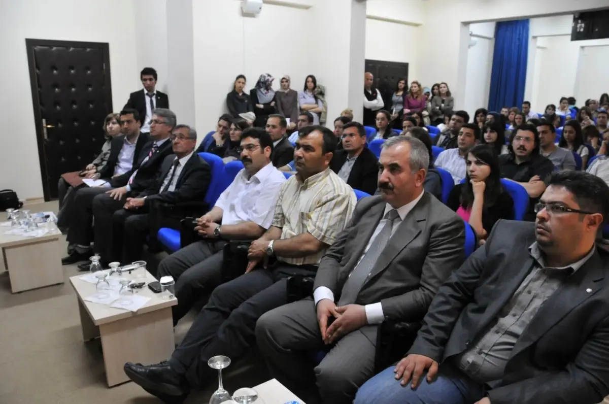 Neü'de Tasavvuf Hareketi ve Hacı Bektaş-I Veli Konferansı