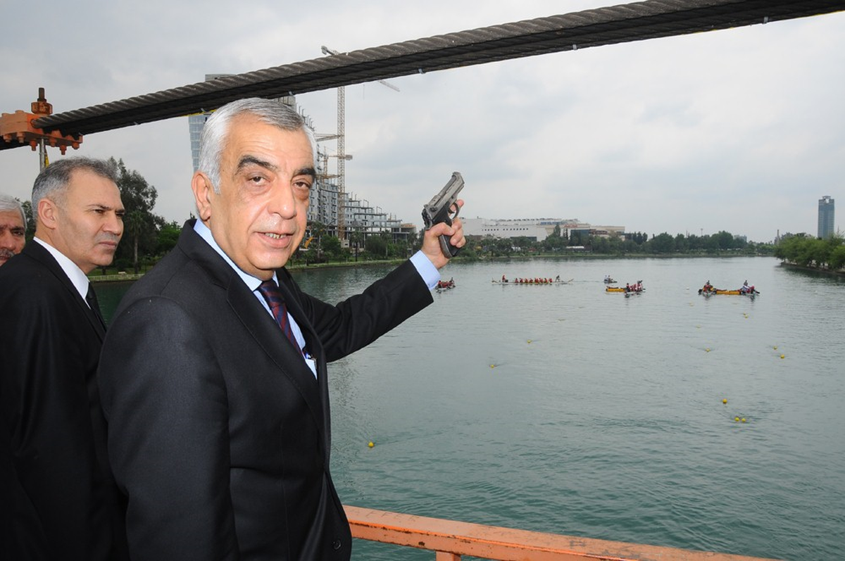 Seyhan Nehri\'nde Dragon Şöleni