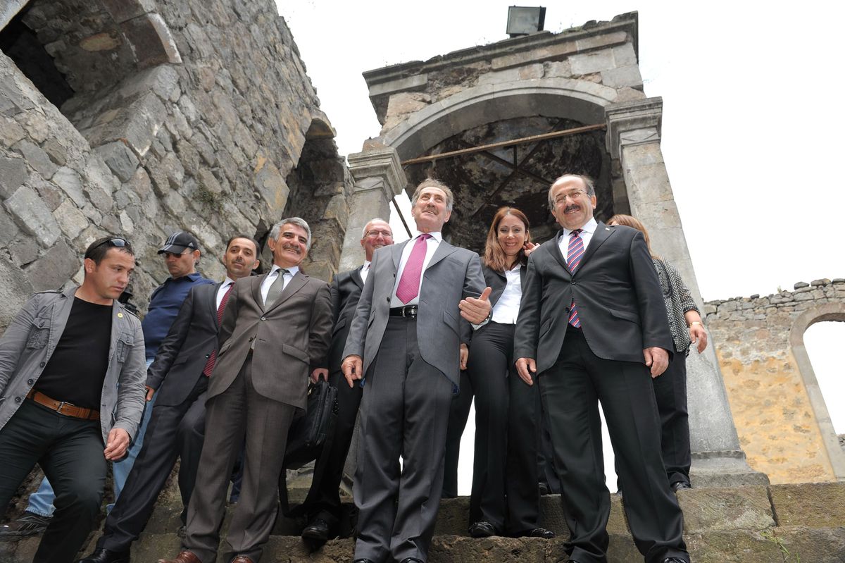 Tarihi Kızlar Manastırı Restore Ediliyor