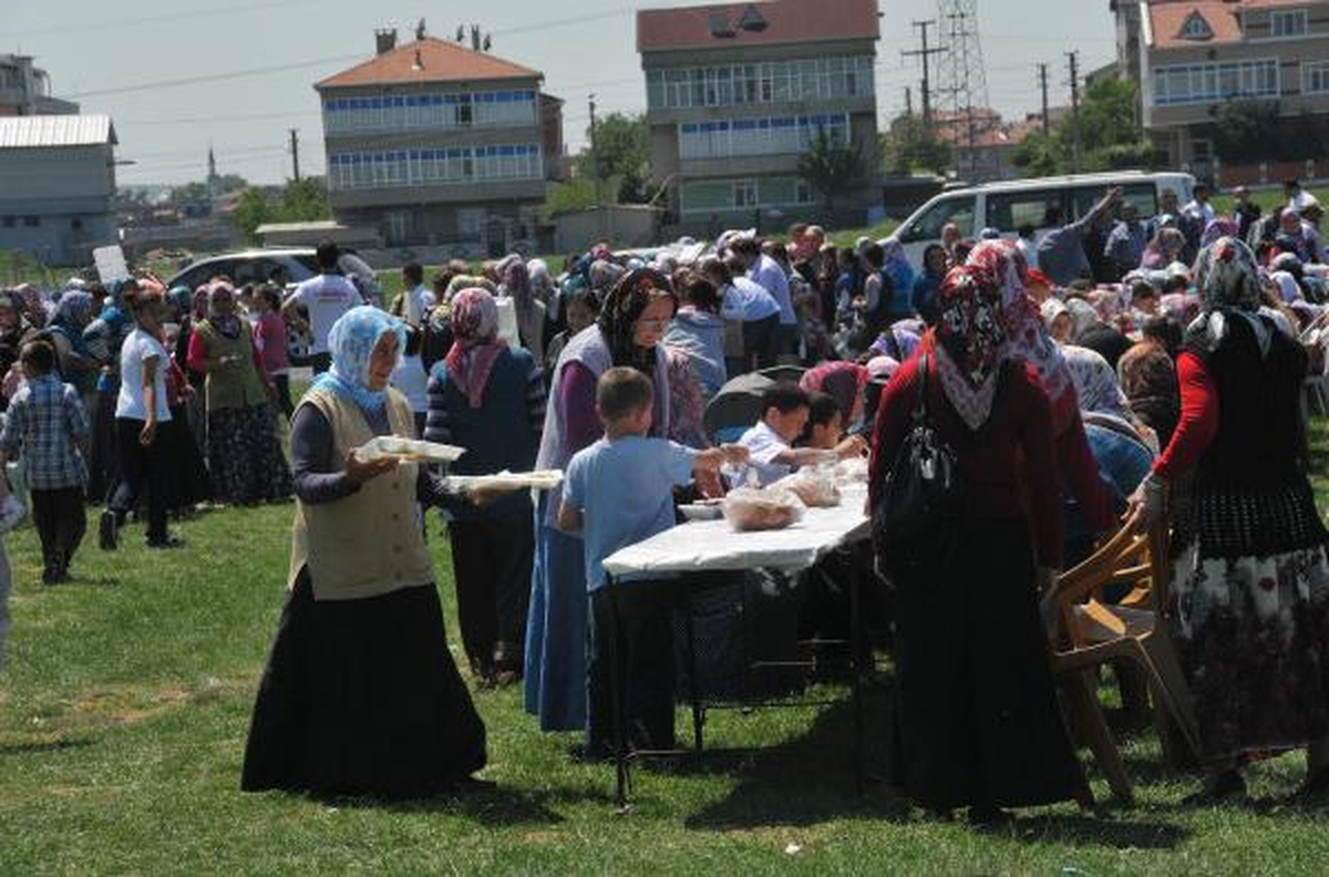 200 Kilo Keşkek 2 Saatte Tükendi