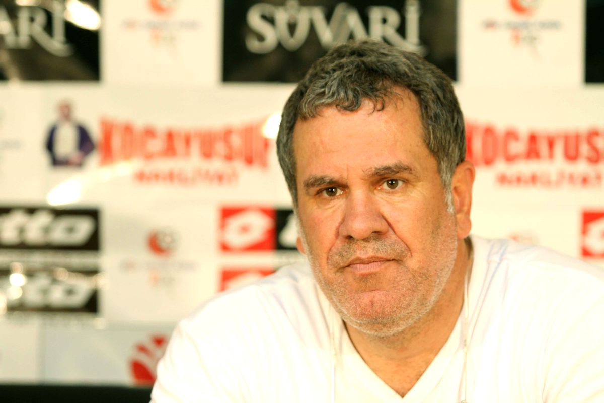 Adanaspor 'Süper Lig'e Göz Kırptı