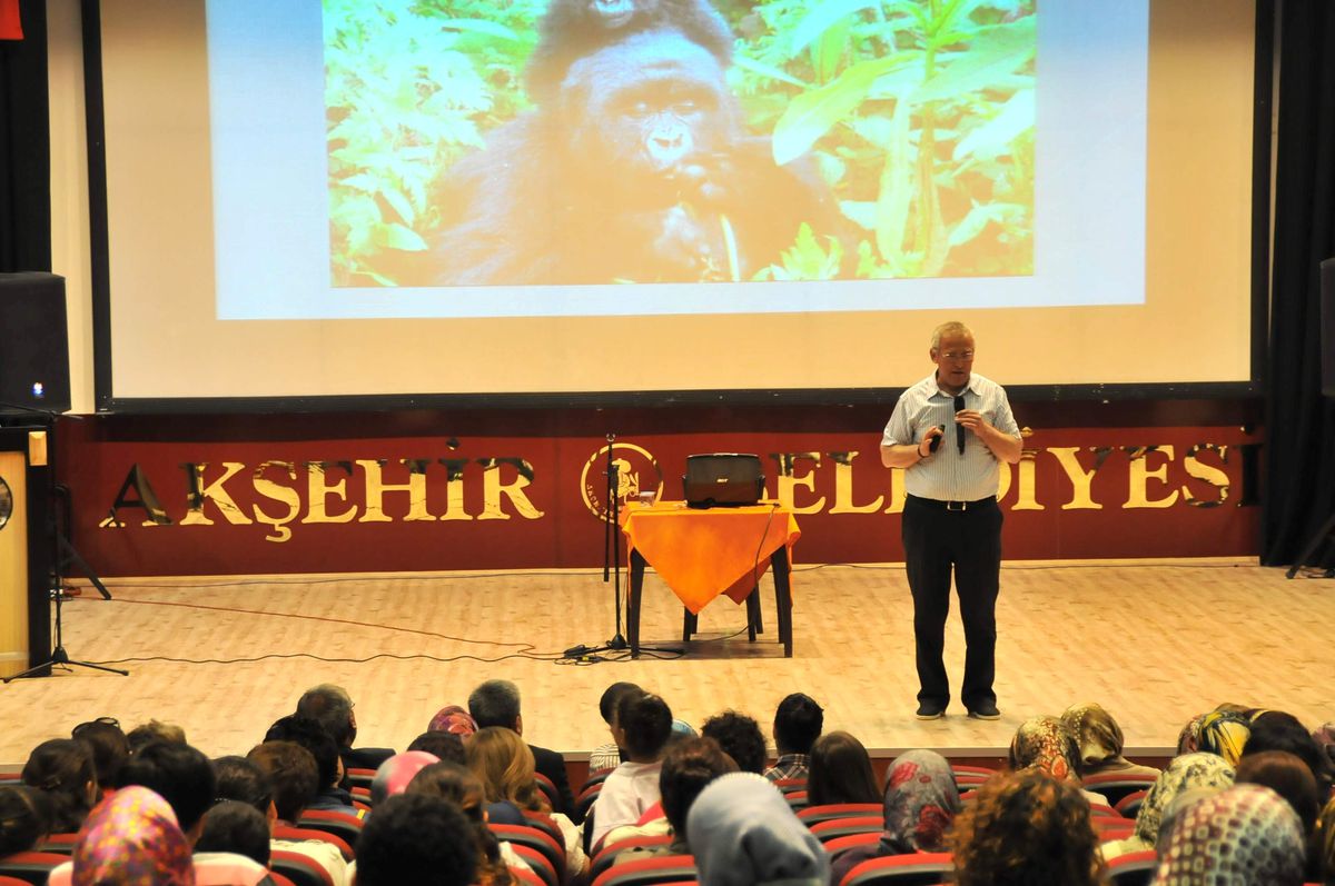 Akşehir\'de Ebeveynlere Seminer