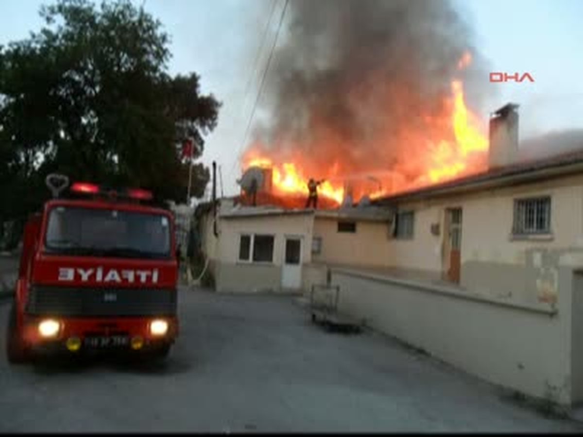 Balıkesir Açık Cezaevi\'nde Korkutan Yangın