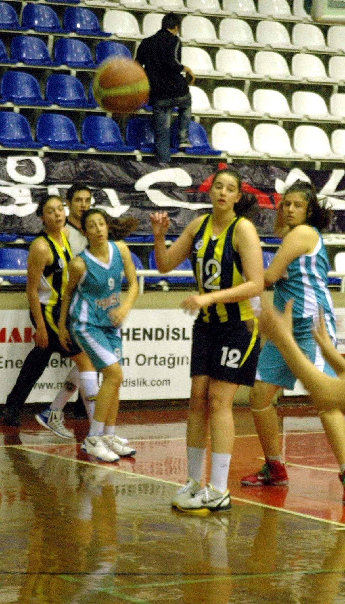 Balıkesir\'de Finalin Adı Fenerbahçe - Beşiktaş