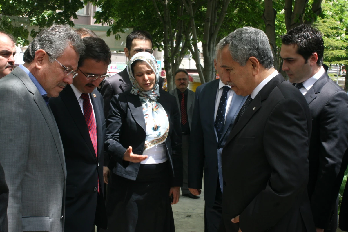 Başbakan Yardımcısı Arınç ve Bakan Eroğlu Afyonkarahisar\'da