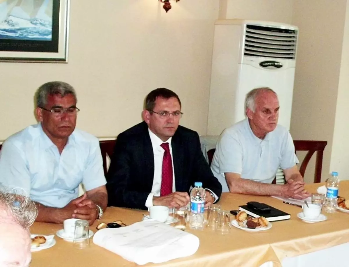 Başkan Ergin, Sarımsaklı Otelcileriyle Buluştu