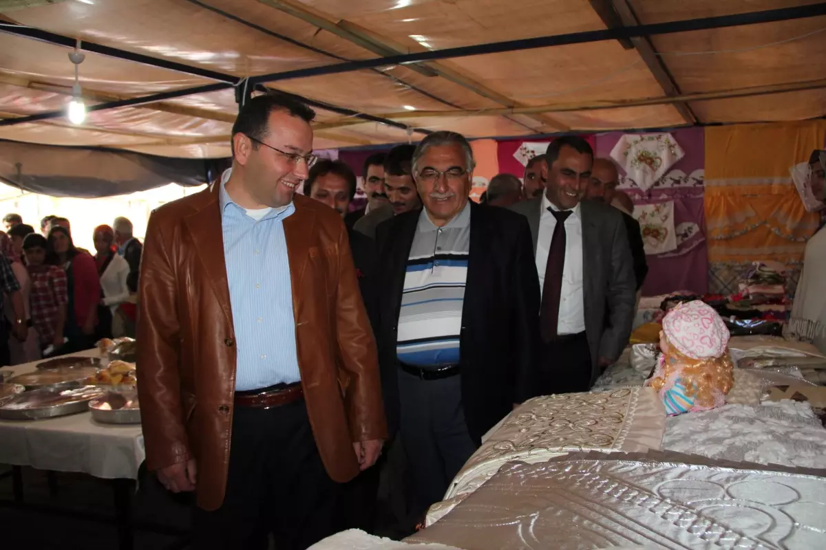 Dar Gelirli Ailelerin Çocukları Unutulmadı