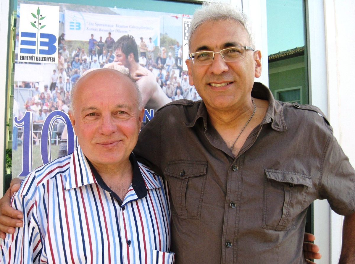Fotoğraf Sanatçısı Faruk Akbaş Edremitli Fotoğrafseverlerle Buluştu