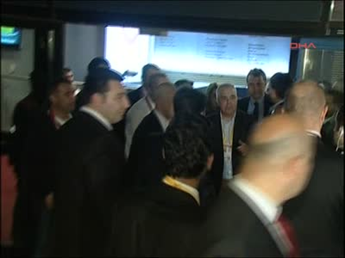 Galatasaray İkinci Başkanı Ali Dürüst: "Kurgulanmış Bir Oyunun Figuranlarıyız"