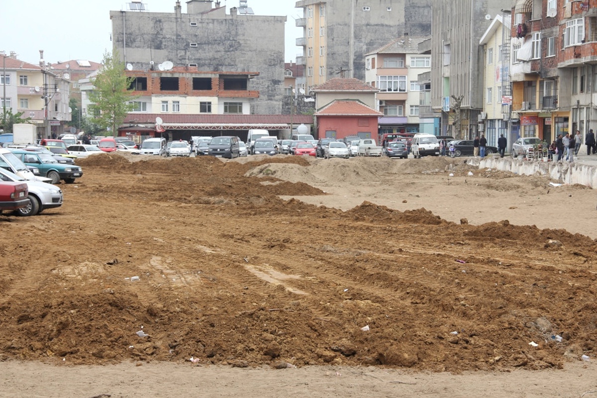 Karasu Zafer Bayramında Yeni Meydanına Kavuşacak